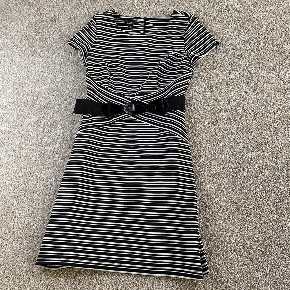 Alyx Dress Womens 10 Black‎ White Stripe Short Sleeve Belted Sheath Knee Length